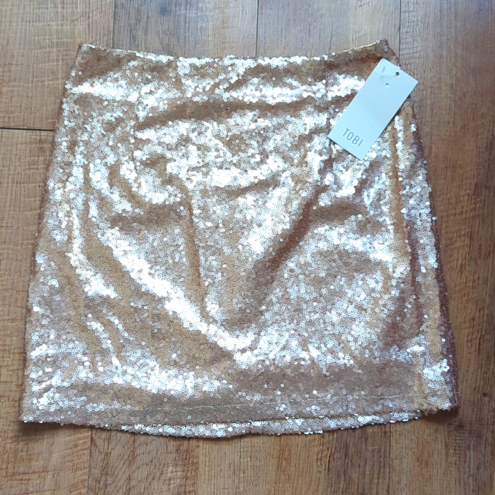 Tobi Gold Sequin Skirt